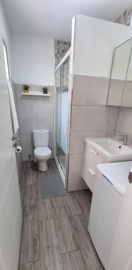 Cozy & Quiet Apartment Capitan Huelin Malaga